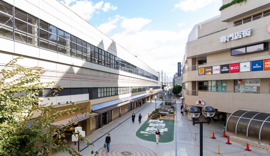 阪急宝塚線「池田駅」西口周辺の写真