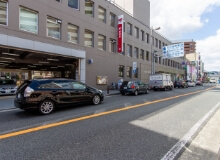 「H.B.P JO-NAN」から約220mの池田郵便局(外観)